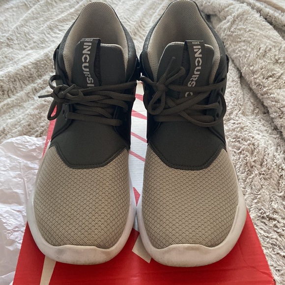 Nike Incursion Mid - Picture 3 of 4